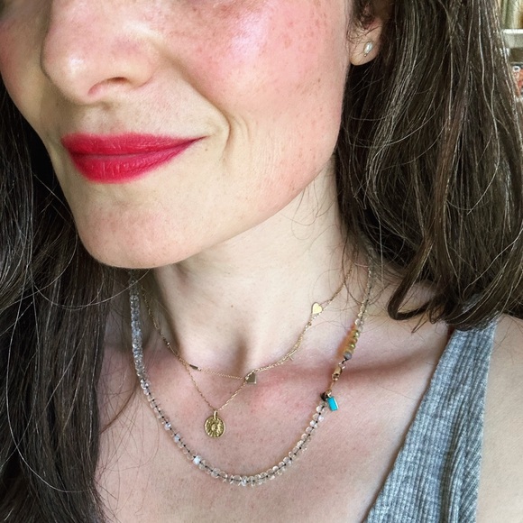 Meet your Posher, Laura - Picture 1 of 1